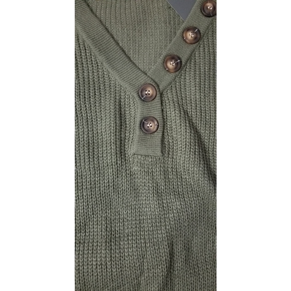 🍃Half Button Sweater🍃 - Picture 6 of 8